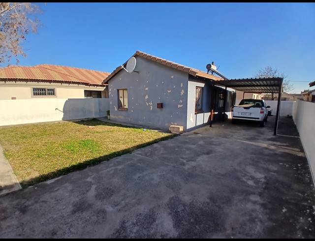 3 BEDROOM HOUSE FOR SALE IN WINDMILL PARK